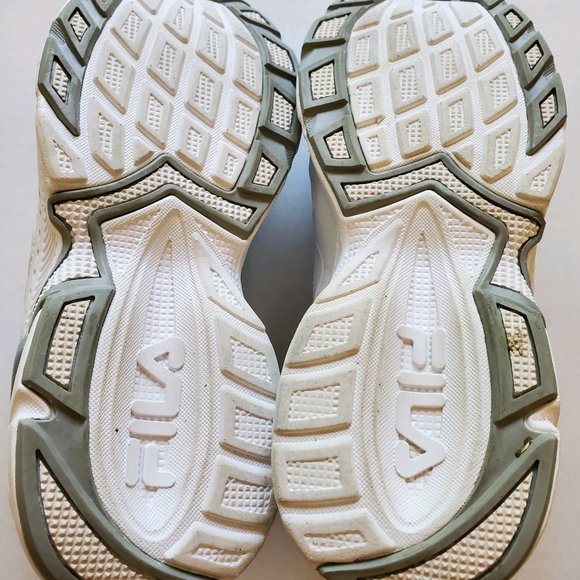 Walking Shoes - Fila - Size 7W - Picture 4 of 4
